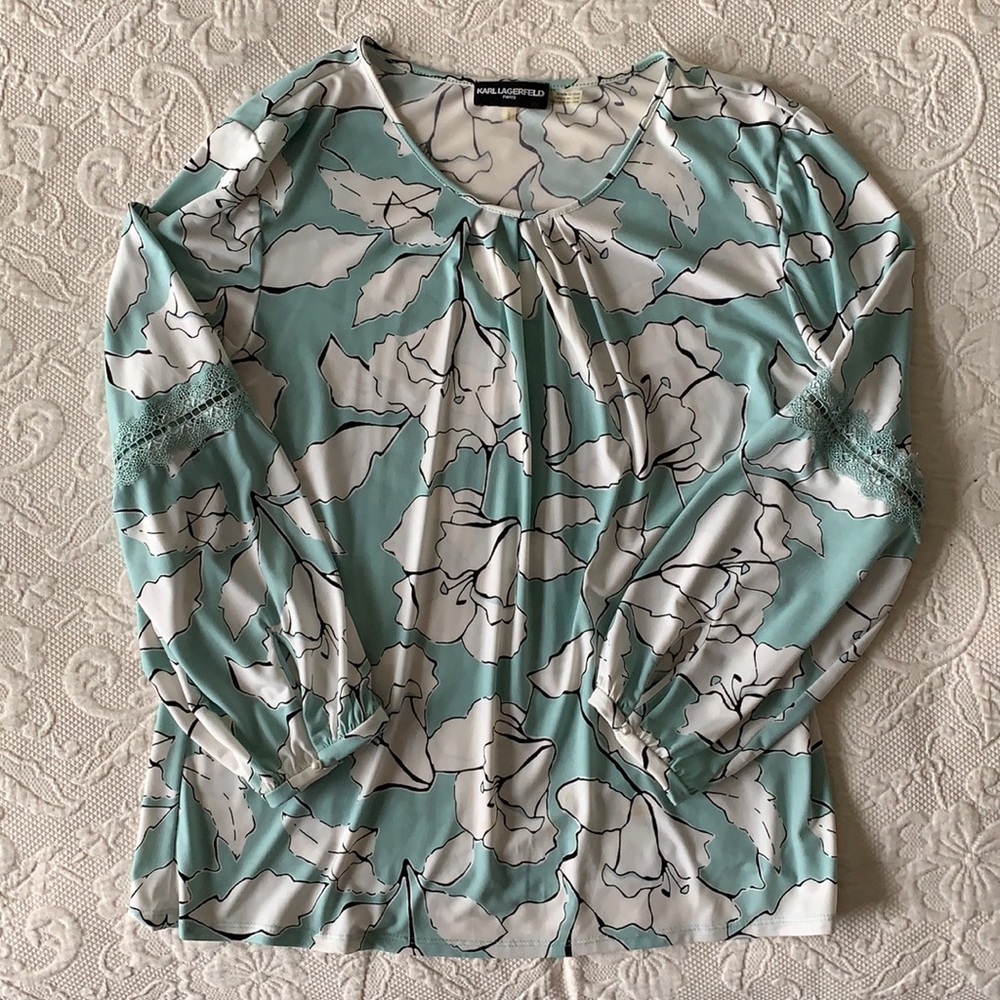 Floral Teal Top